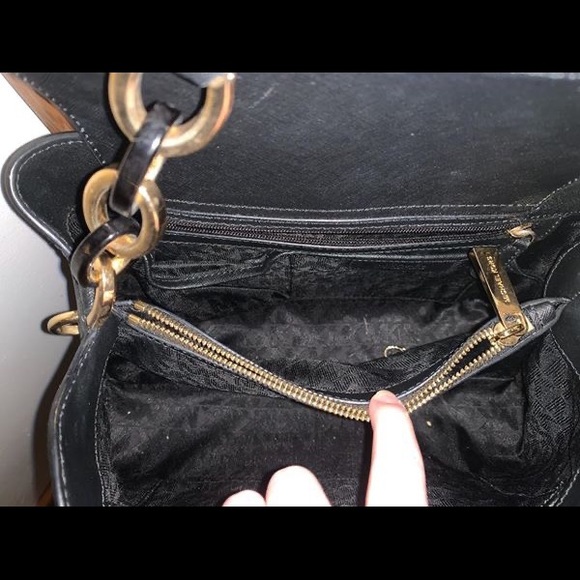 Michael Kors purse - Picture 7 of 7